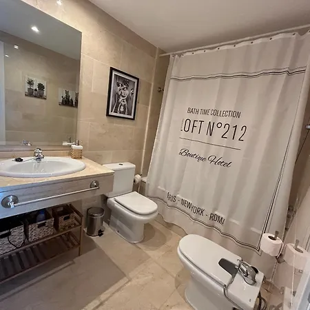 Relajate Junto Al Mar En Cala Alta Apartamento